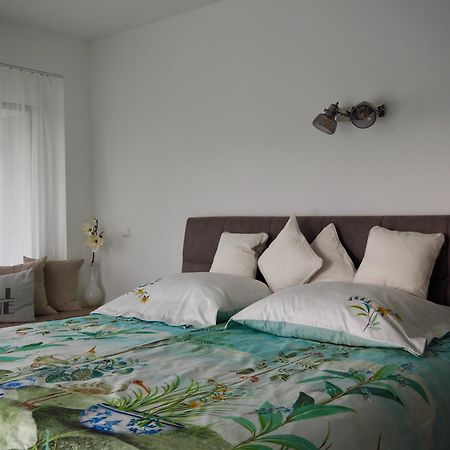 Ferienwohnung Margarethe Velden am Woerthersee Exterior photo