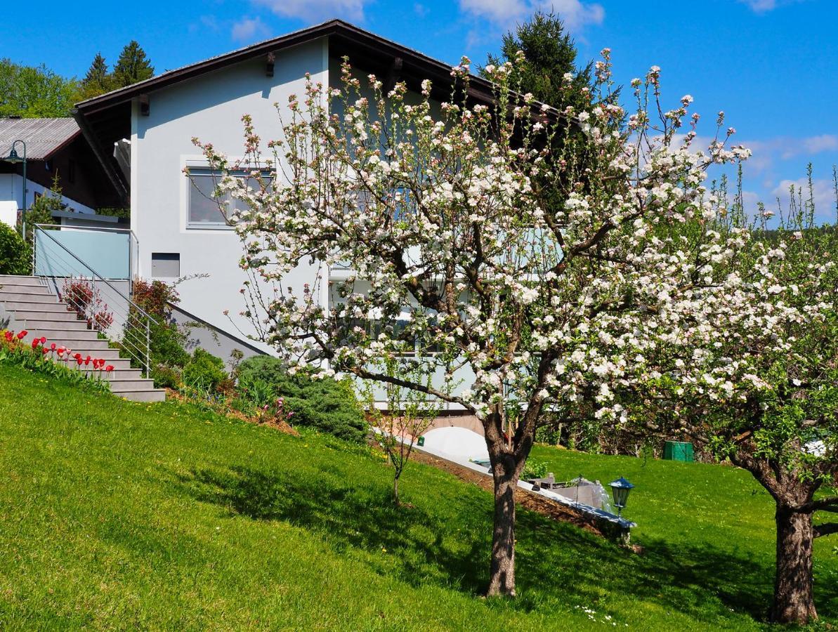 Ferienwohnung Margarethe Velden am Woerthersee Exterior photo